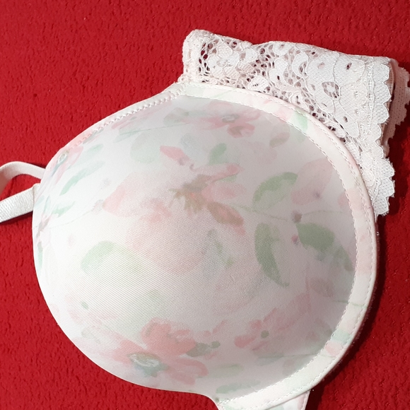 JESSICA SIMPSON BRA. - Picture 2 of 4